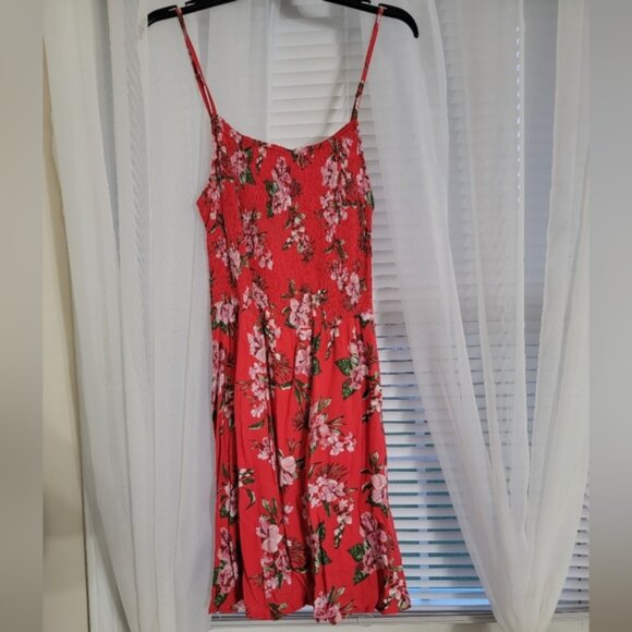 Streetwear Society Dresses & Skirts - Streetwear Society Floral Red Sundress Size XL